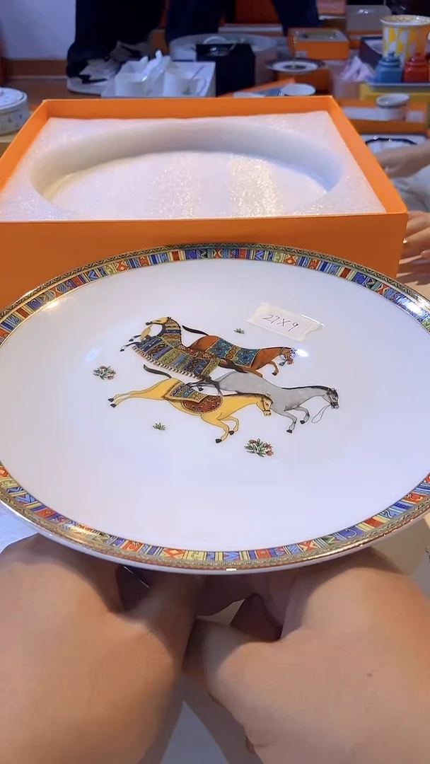鸿辉家品牌瓷器，京东包邮！