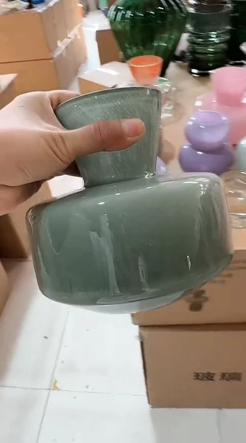 【闪购商品】玻璃绿色扁瓶