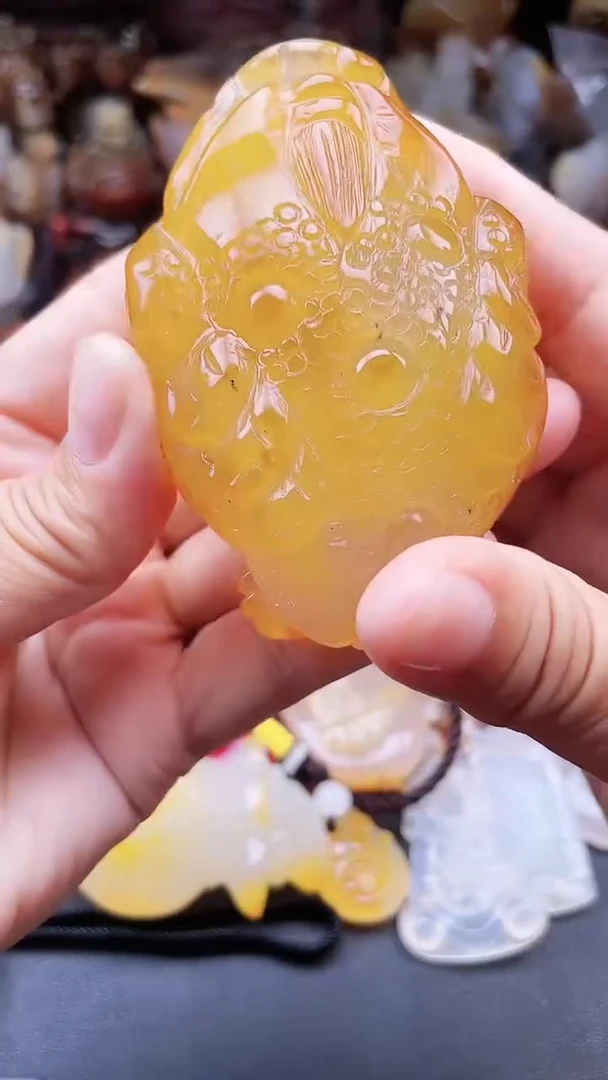 玛瑙/玉髓颈饰未镶嵌AA