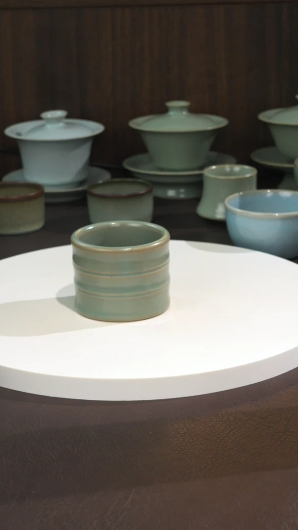 宣宝汝瓷原矿原釉手工作品瑕疵