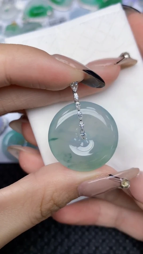 颈饰18K金镶嵌翡翠天然缅甸翡翠a货百元以上9元证书费自理