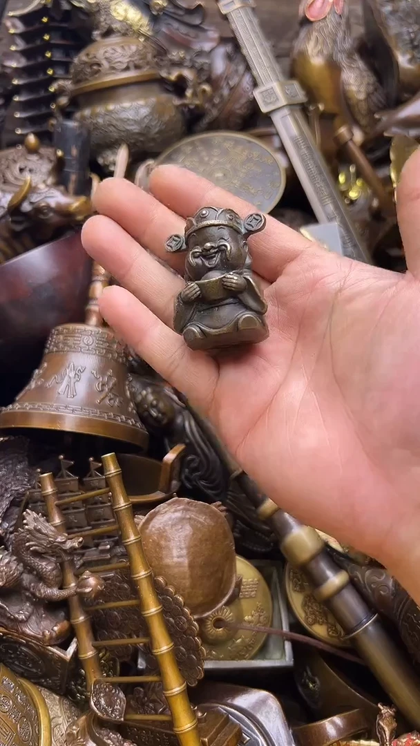 精美铜器，点击下单