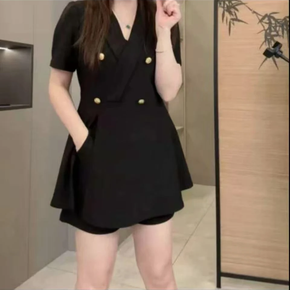 9097-两件套（A版盖臀衫+短裤）时尚大码女装