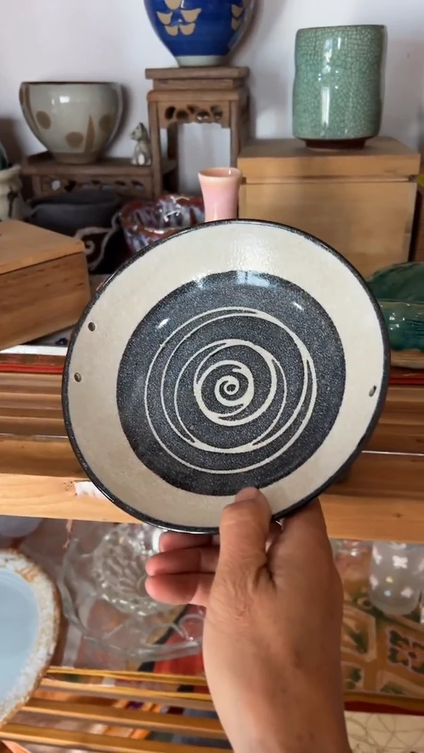 黄*记黄兜记  销量榜第二名  满20包邮