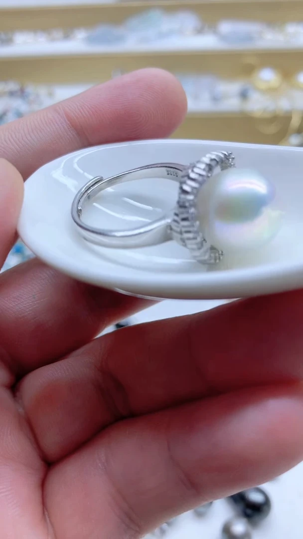 银S925镶嵌耳饰淡水珍珠13mm