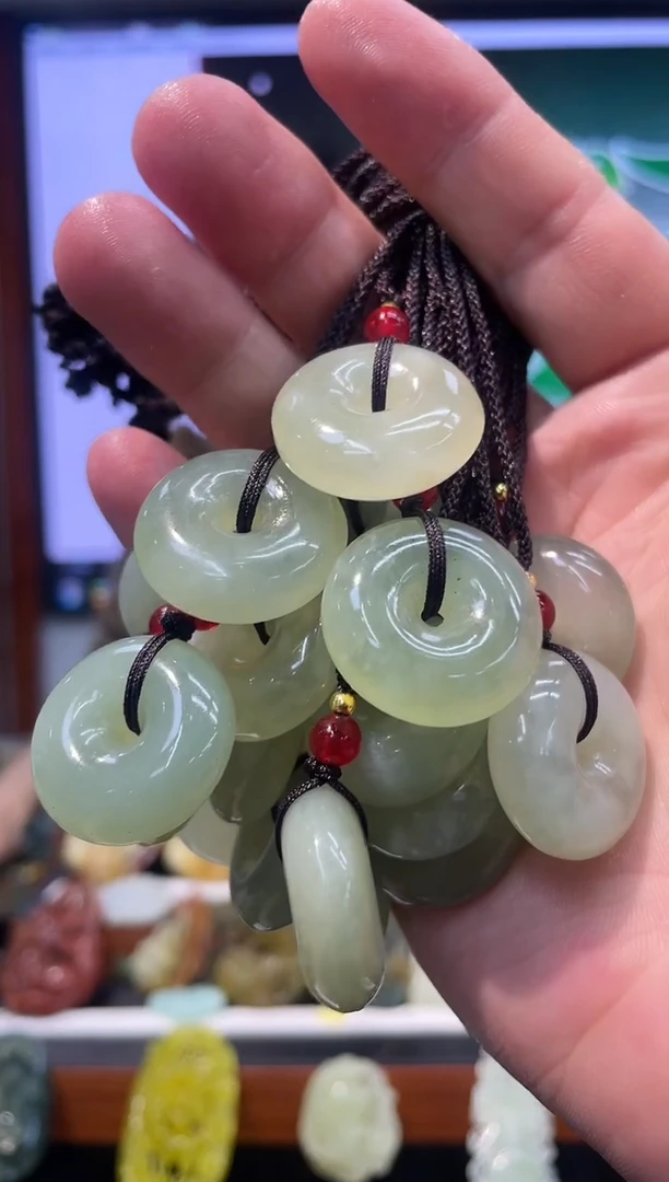 【闪购商品】岫玉吊坠未镶嵌多样性发货*拍一发一