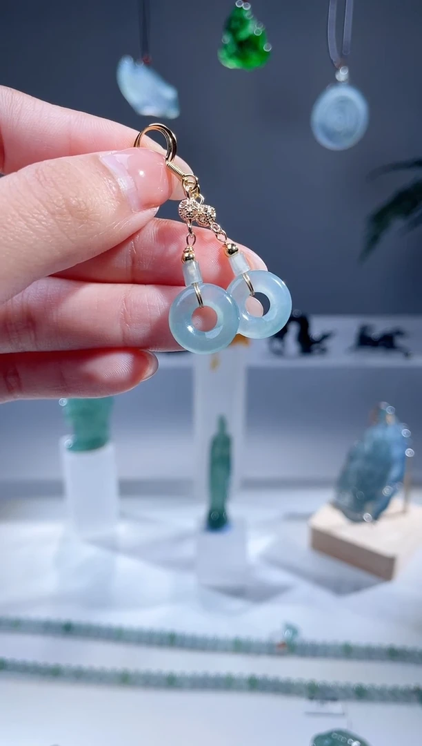 【闪购商品】翡翠耳饰合金天然A货翡翠甜甜圈耳钉多样性发1对