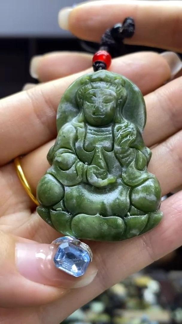 未镶嵌岫玉挂件