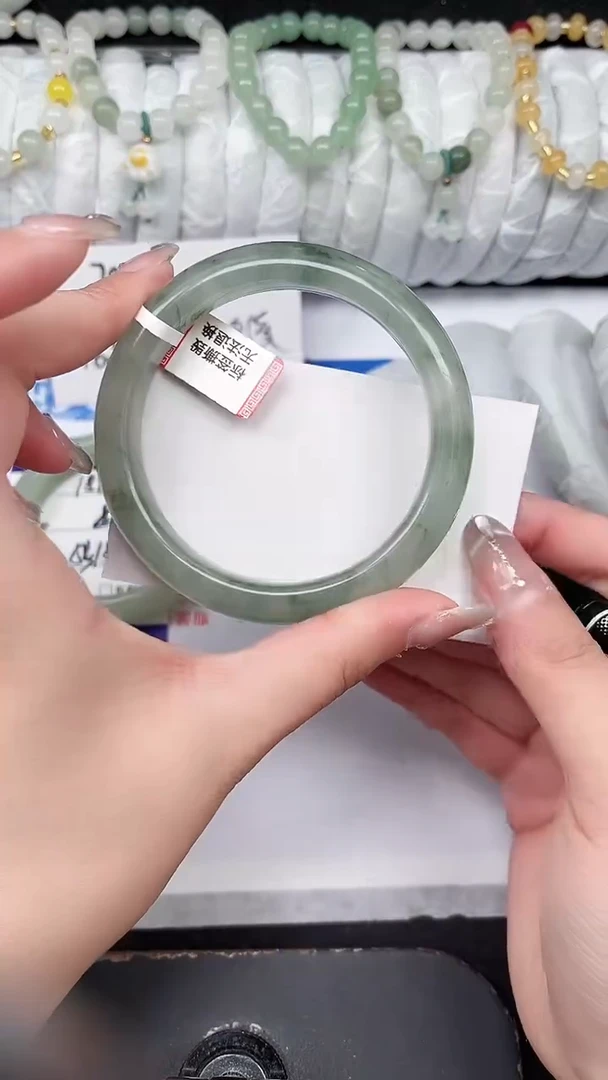 未镶嵌手镯石英质玉189-60/61