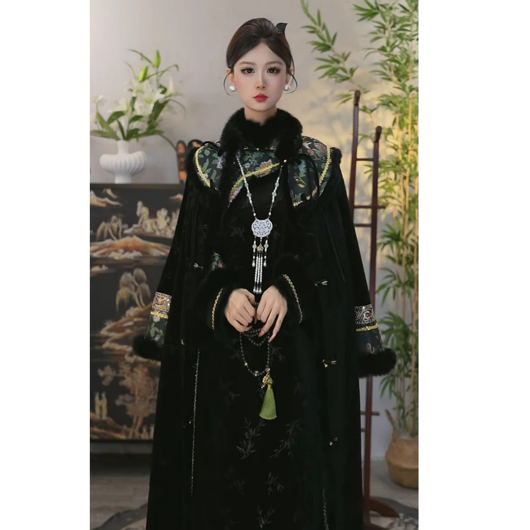 储秋2025冬季新款黑色加绒复古日常女装外套（5822）