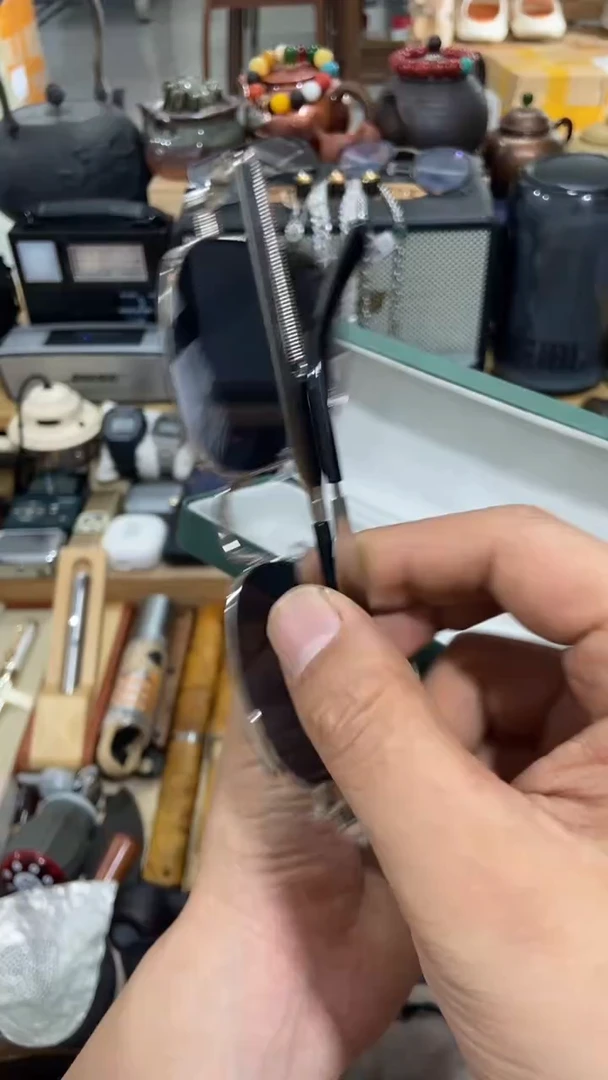 瓷片闪购商品  如图所示