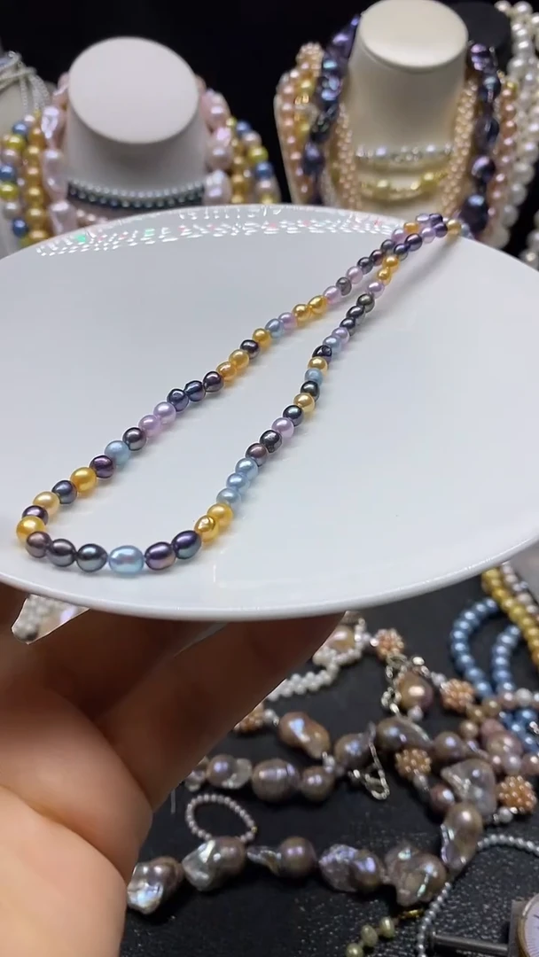 颈饰未镶嵌淡水珍珠多人