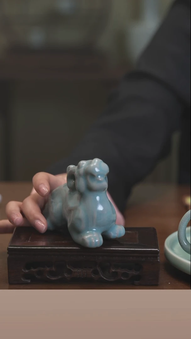 【闪购商品】清凉寺原产地仿古釉手工汝瓷夔龙摆件