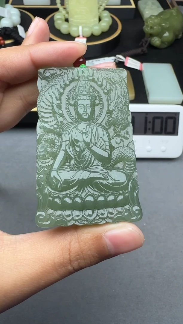 颈饰未镶嵌和田玉1