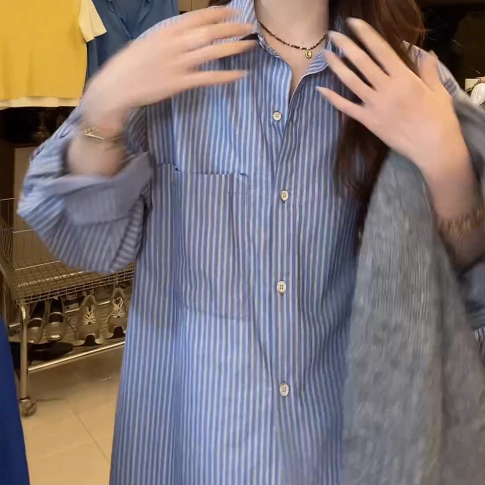 条纹衬衫女宽松百搭韩版休闲上衣蓝色复古小众设计感长袖衬衣
