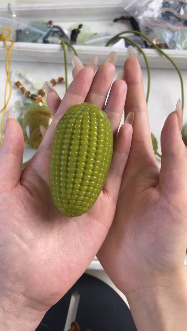 【闪购商品】蛇纹石玉手链合金.