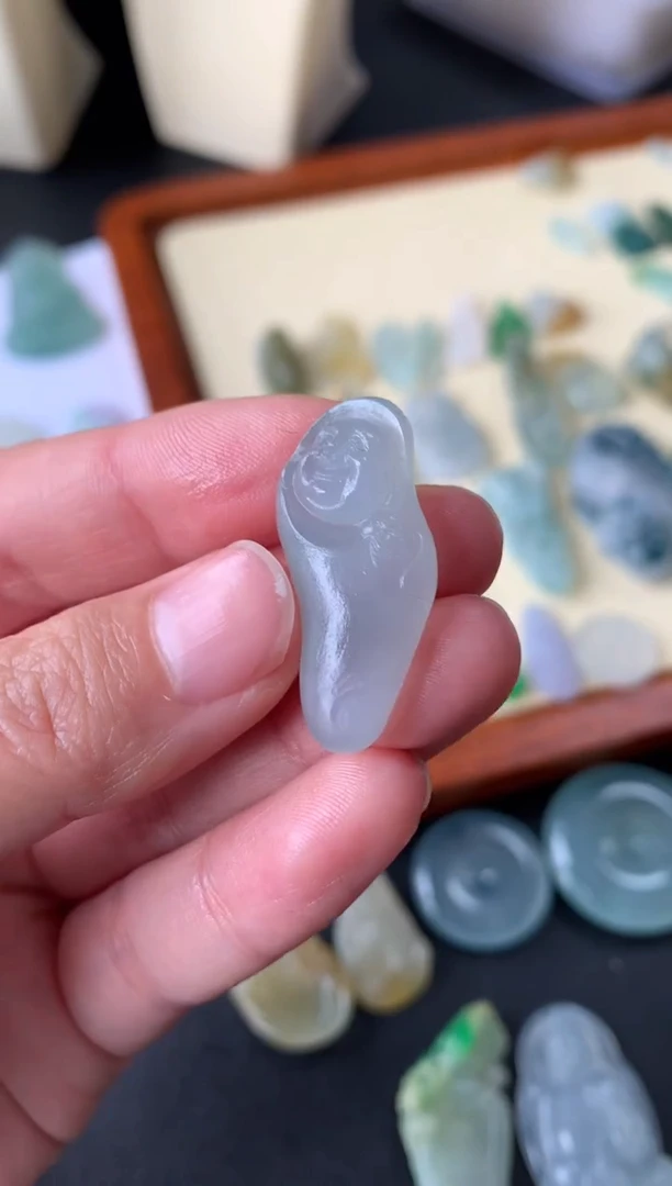 【闪购商品】定制翡翠未镶嵌翡翠