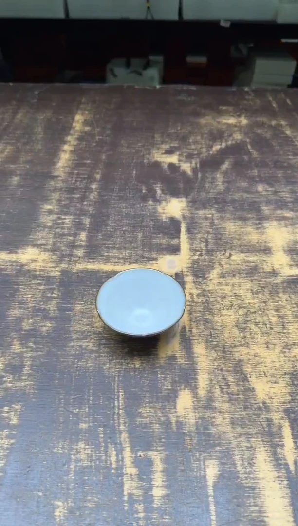 十年 汝窑葵口斗笠杯