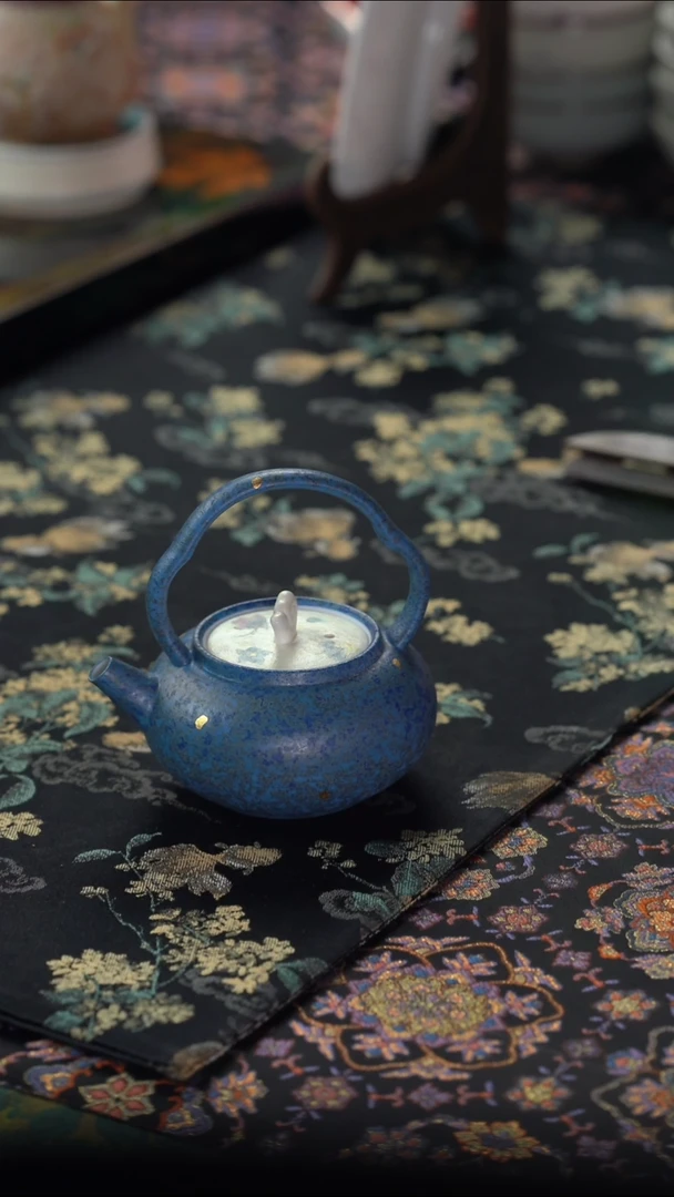 英姐好物分享@@蓝色提梁壶