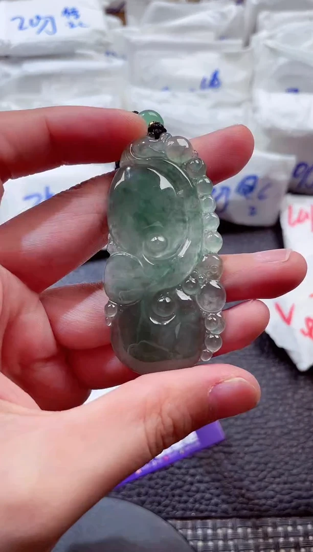 颈饰未镶嵌翡翠00003038