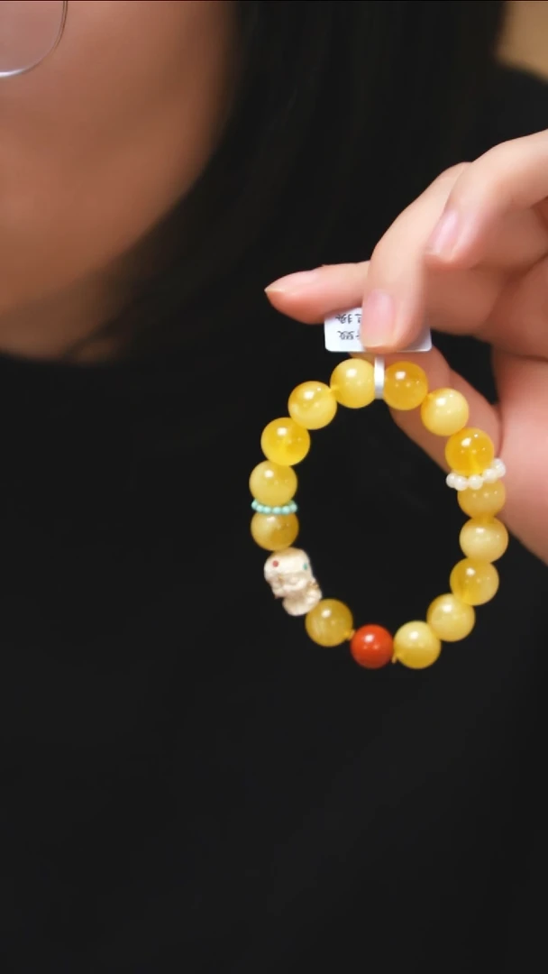 琥珀未镶嵌珠宝奇石11+