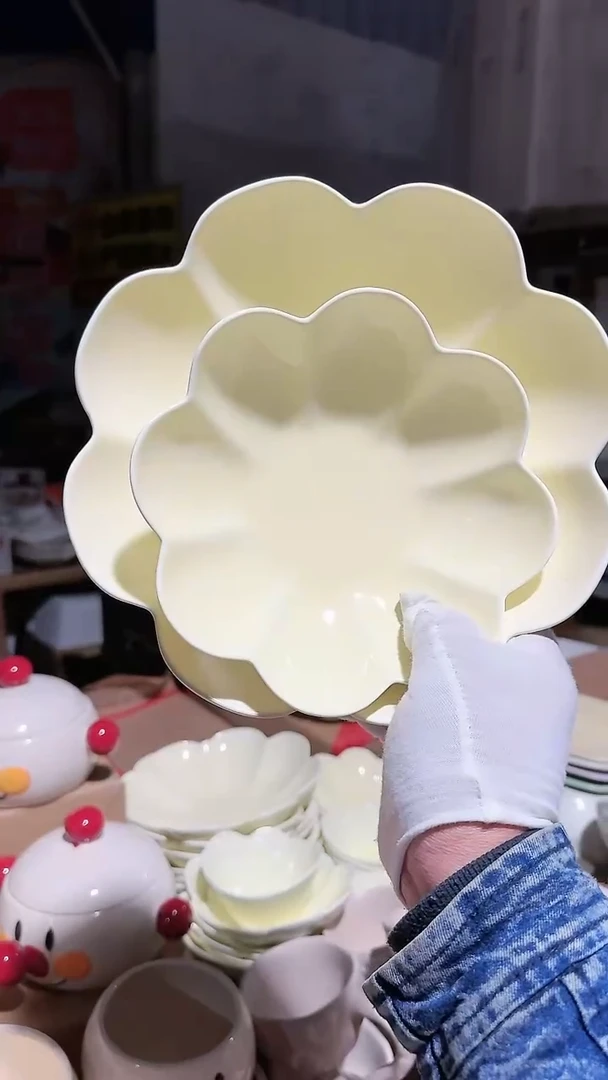 【闪购商品】瓷片花朵大小2件套微瑕 凑满20元包邮