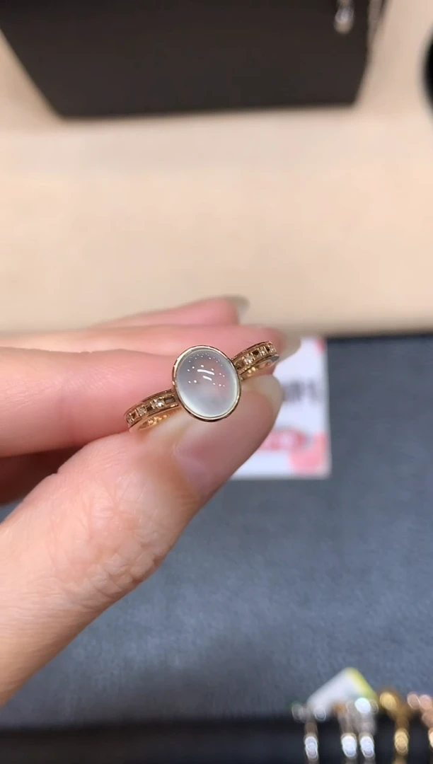 18K金镶嵌戒指翡翠13【无鉴赏期】蛋面【无服务费