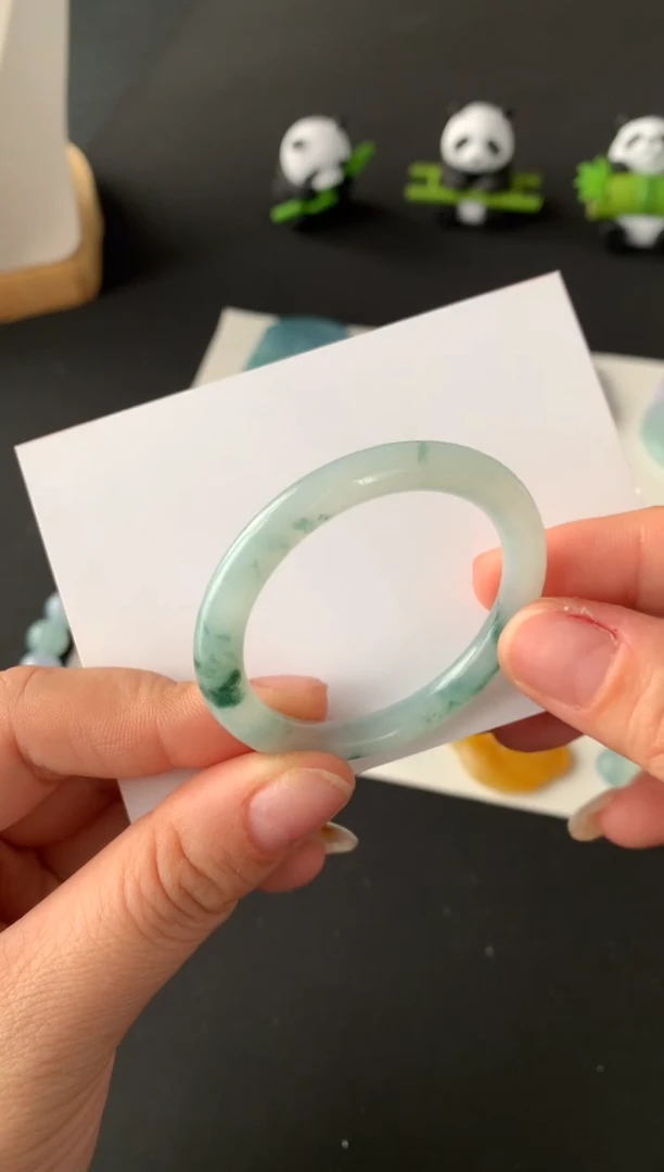 未镶嵌定制翡翠尺寸38.3*6.2*5.4