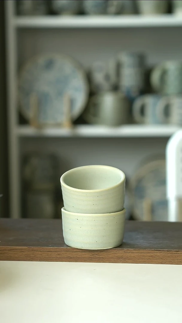 陶瓷微瑕出澳青玉小茶盏两只装@4-2@