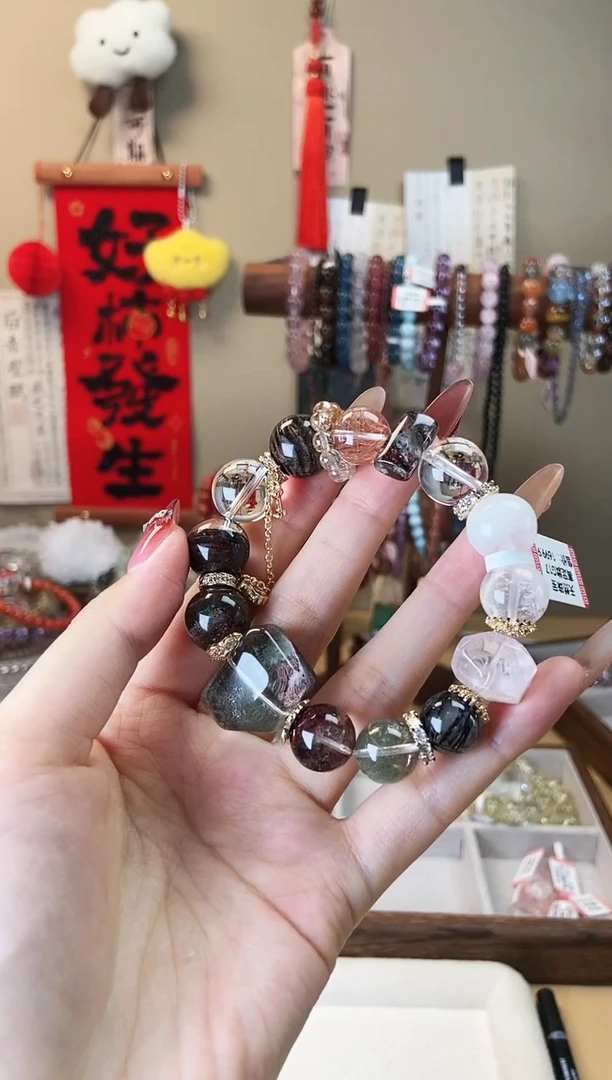【闪购商品】水晶手链合金g17高定