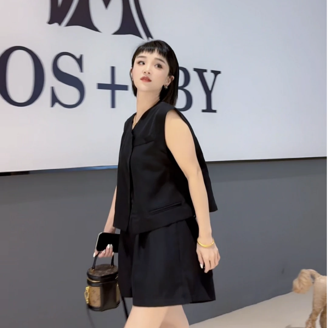 【彩丽家】无袖西装马甲女夏季2025新款小众设计高级感两件套