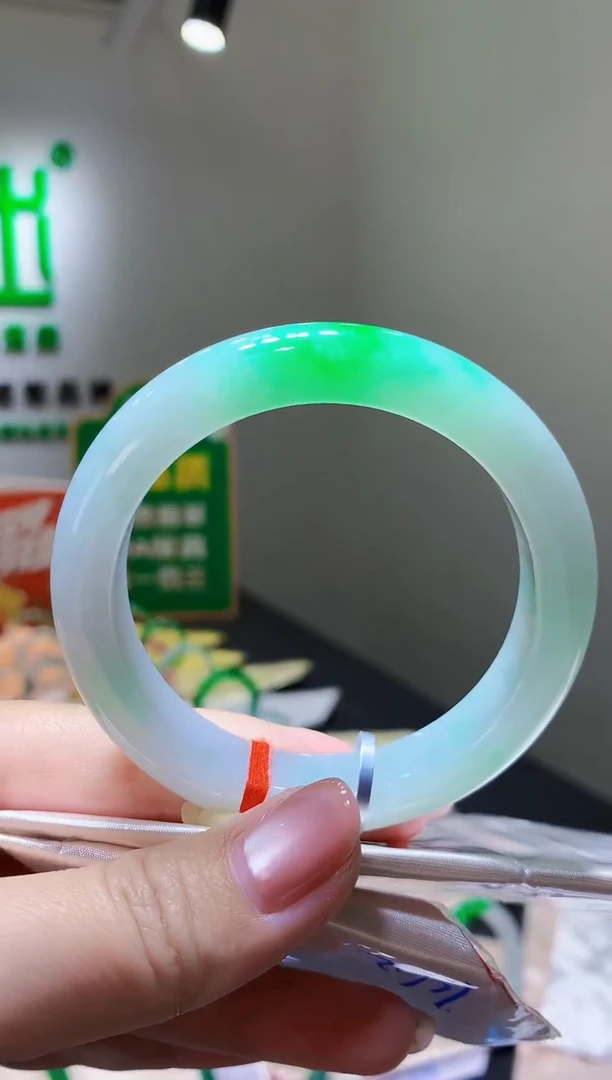 未镶嵌手镯翡翠k62天然A货缅甸翡翠57.3总价11万定金2万