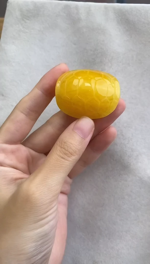 未镶嵌定制琥珀1015021-吊坠