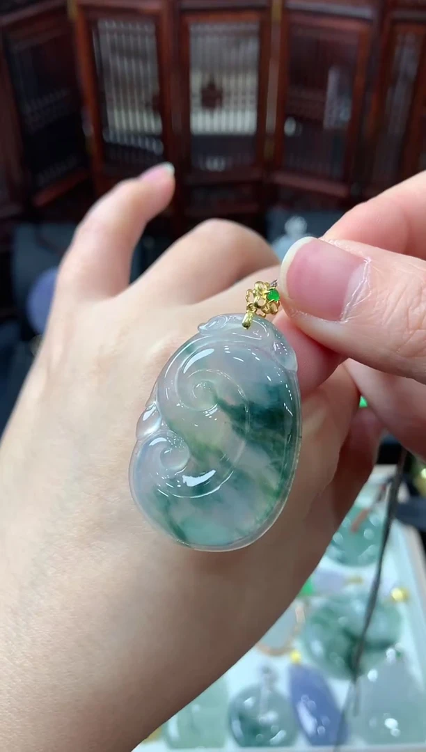 【闪购商品】翡翠吊坠(不含链)18K金镶嵌挂件