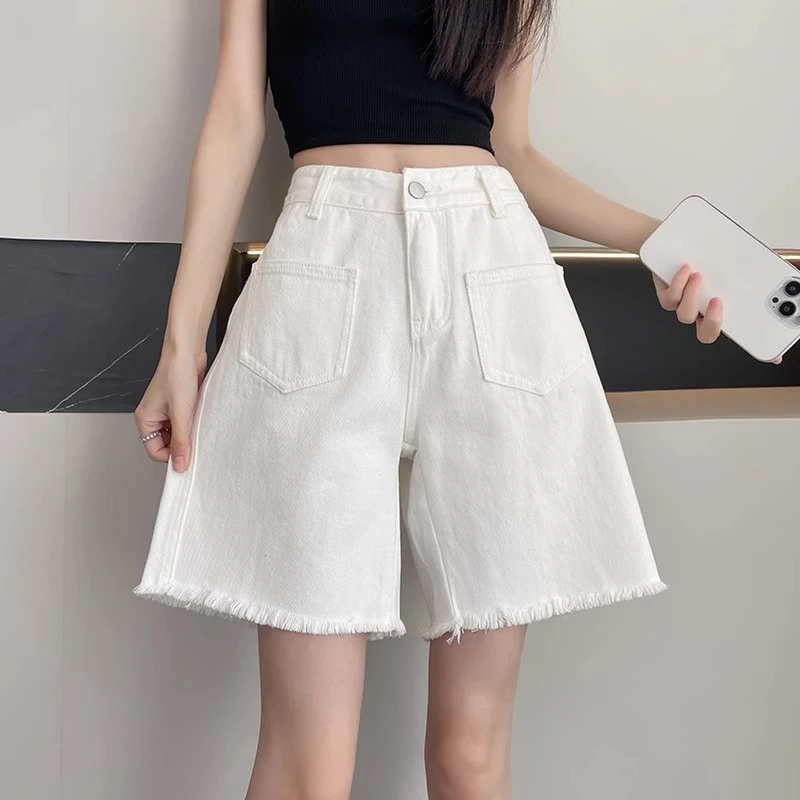 白色牛仔短裤女2025夏季薄款直筒阔腿五分裤半松紧腰毛边5分中裤