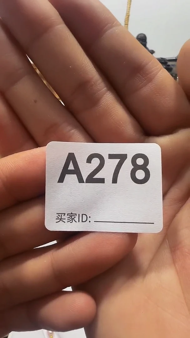 石英石铁合金有****意精美手手链链一个