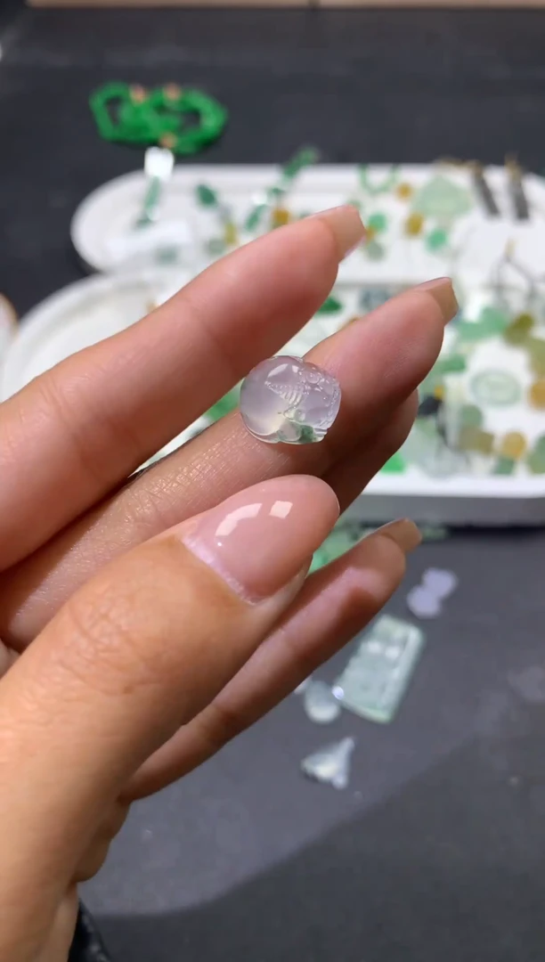 【闪购商品】定制翡翠未镶嵌珠93