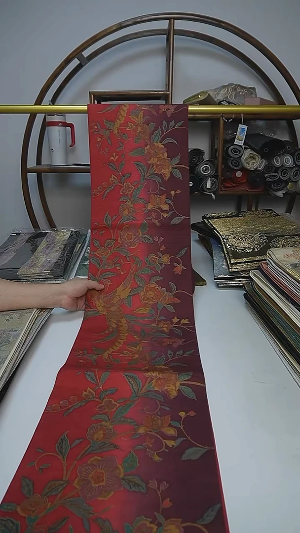 织绣74西阵织全通缠枝莲