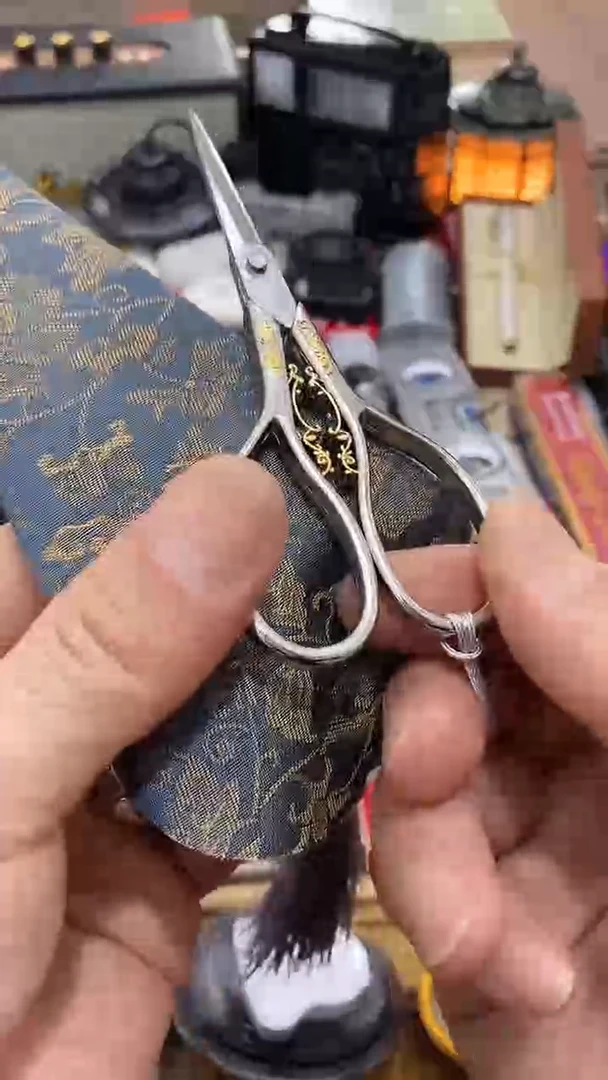 瓷片闪购商品  如图所示