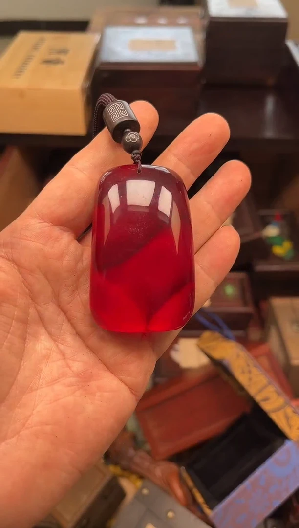 未镶嵌颈饰血珀安哥精品精选链接b54