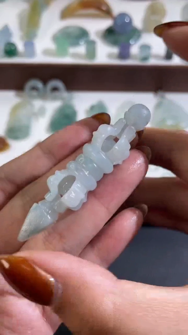 【闪购商品】定制翡翠未镶嵌降魔杵350