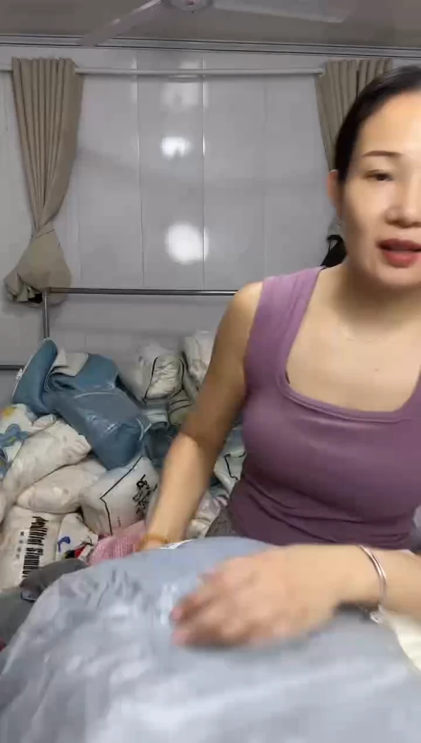 不***?瑕疵床品一物一拍239
