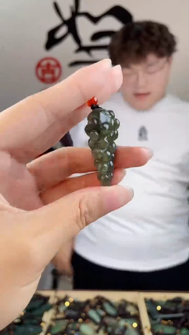 和田玉未镶嵌挂件拍一发一，多样性发货