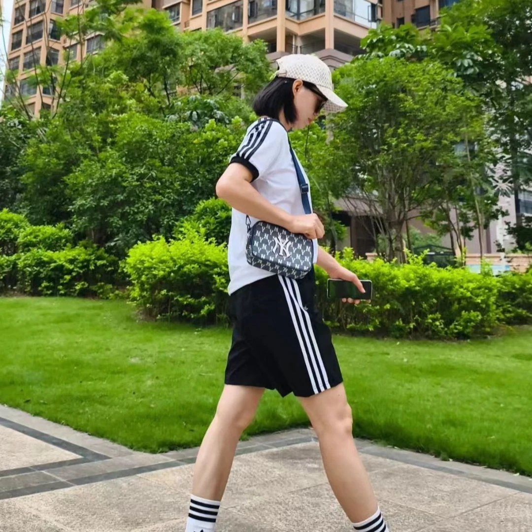 （品牌撤柜）男女同款沙滩裤冰丝短裤82072