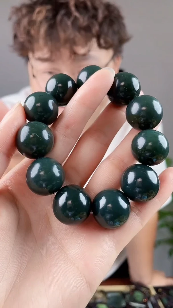 和田玉未镶嵌颈饰拍一发一，多样性发货