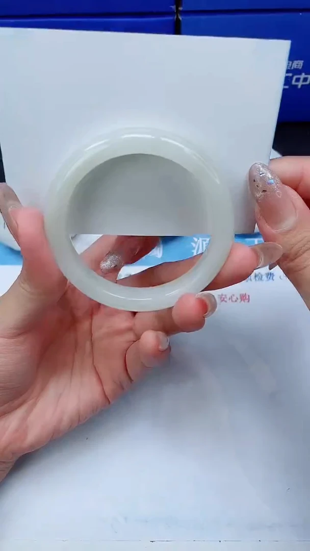 未镶嵌手镯石英质玉A26-54.5