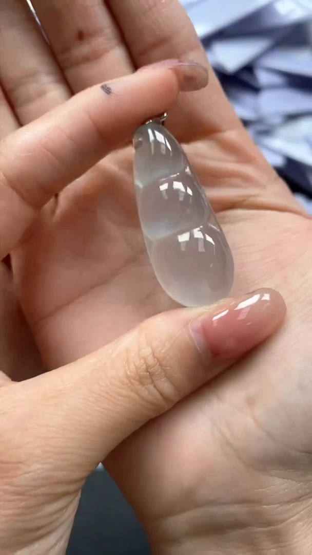 翡翠未镶嵌吊坠(赠链)高端甄选吊坠（一物一图）12