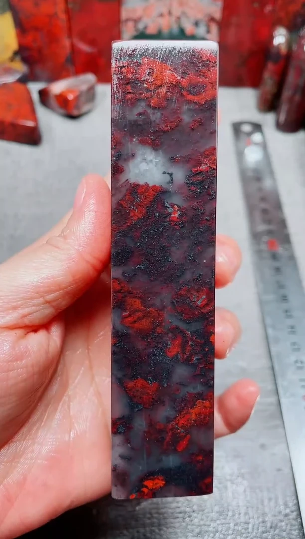 桂林鸡血玉素章3.0左右--25