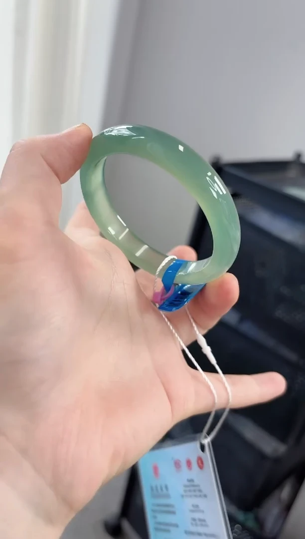 手镯玛瑙/玉髓未镶嵌56圈