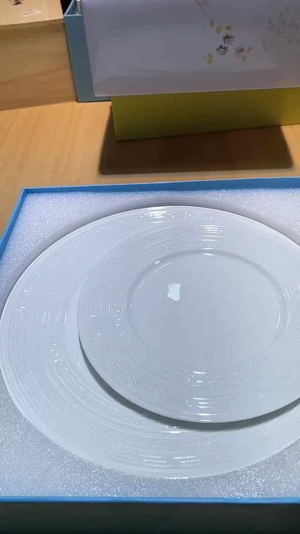 【闪购商品】瓷片锅碗瓢盆一件不剩